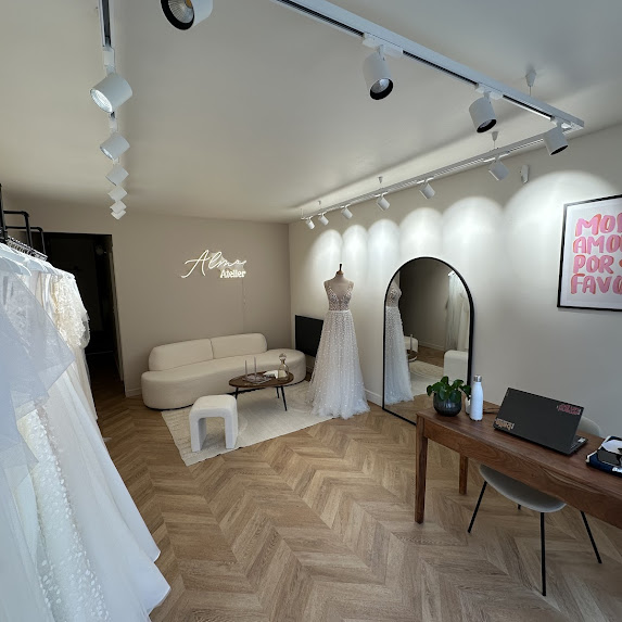 boutique de mariage rénové électriquement à Bayonne